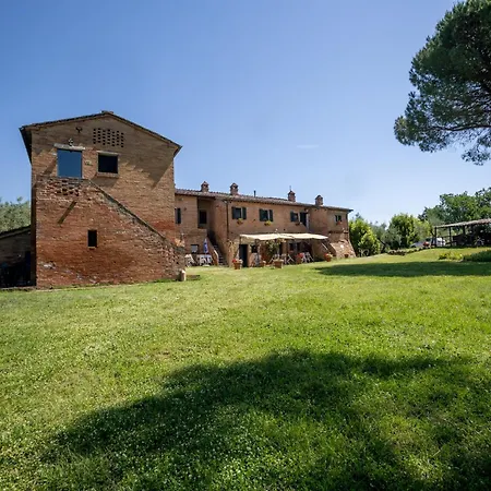 Stunning With Pool For 4 Vakantiehuis Montecchio